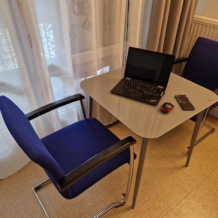 Comfortable Rooms For Working - Levallois Bagian luar foto